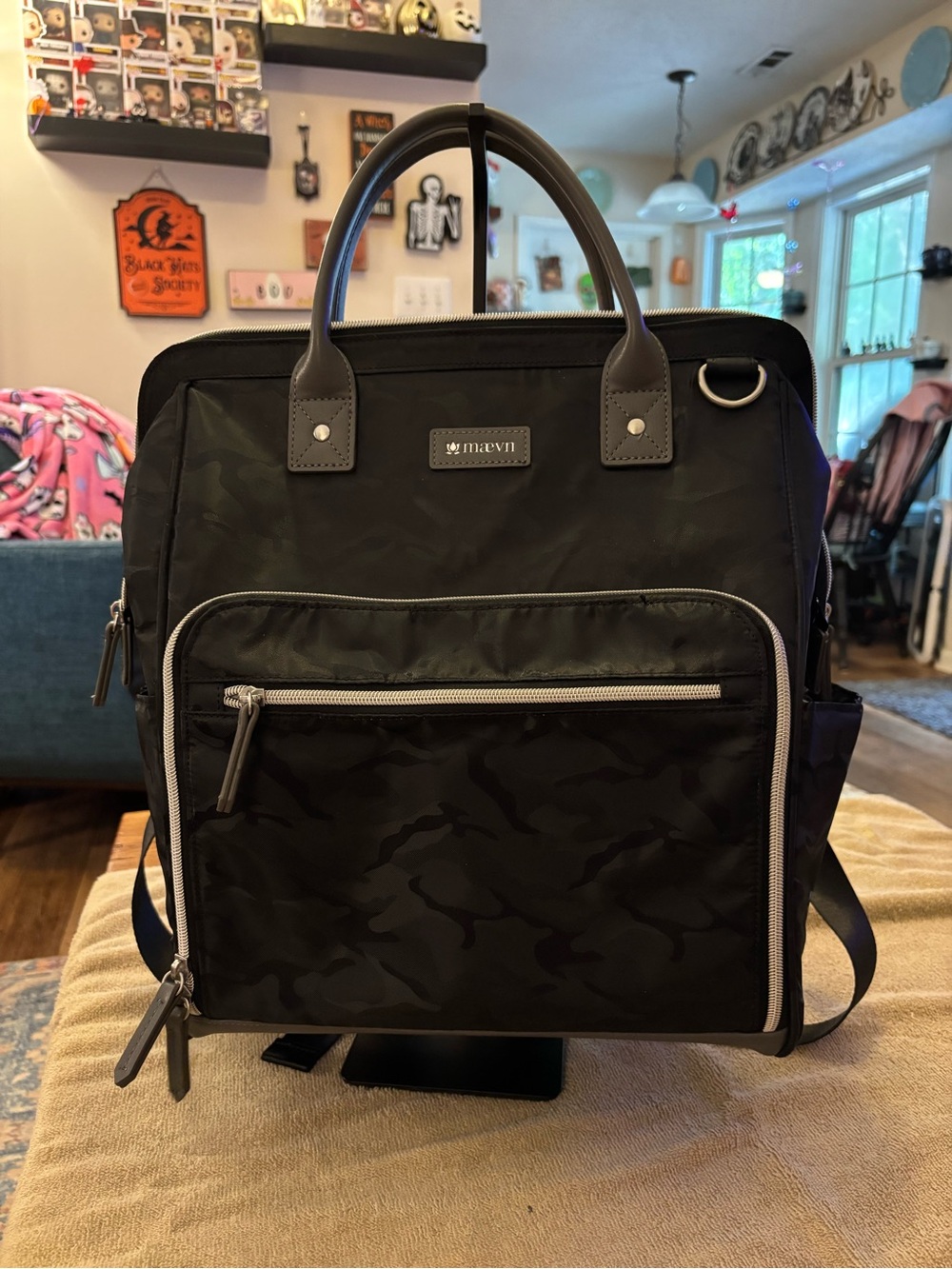 Maevn Glossy Black Ready Go 2 Clinical Backpack Professional Bag